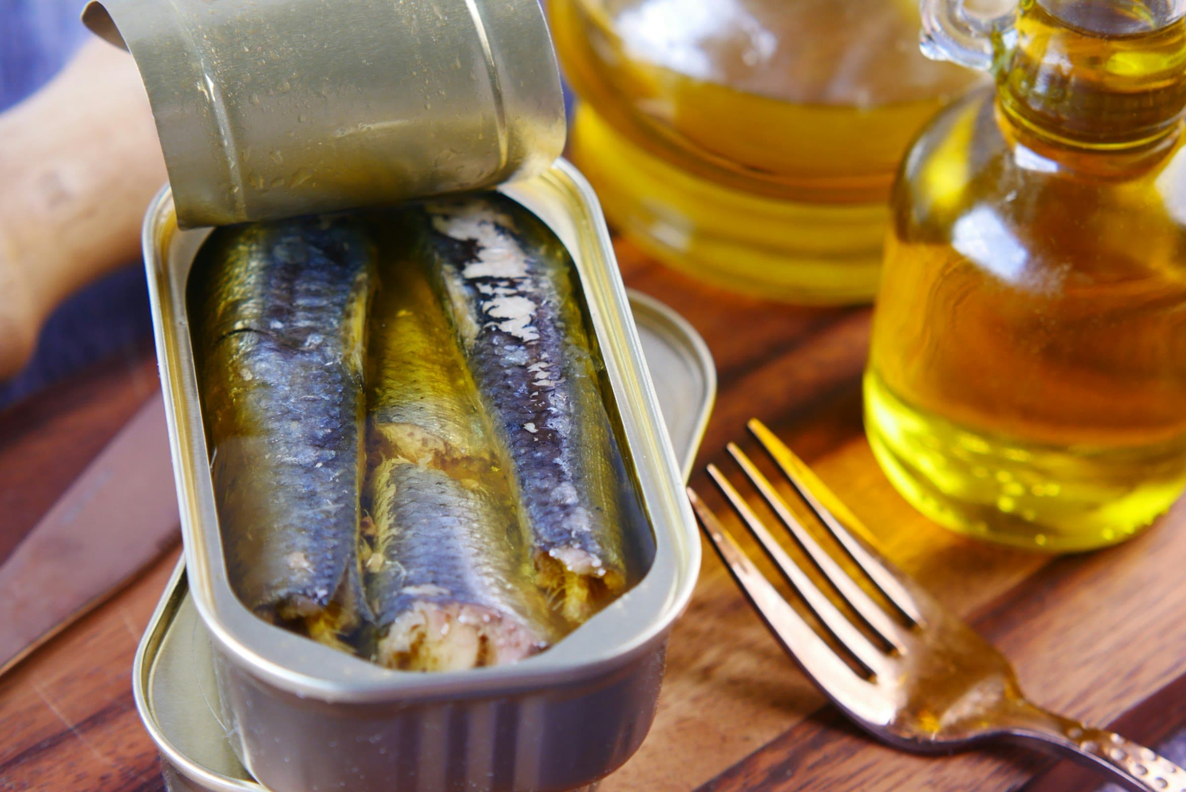 Boîte de sardines à l’huile ouverte